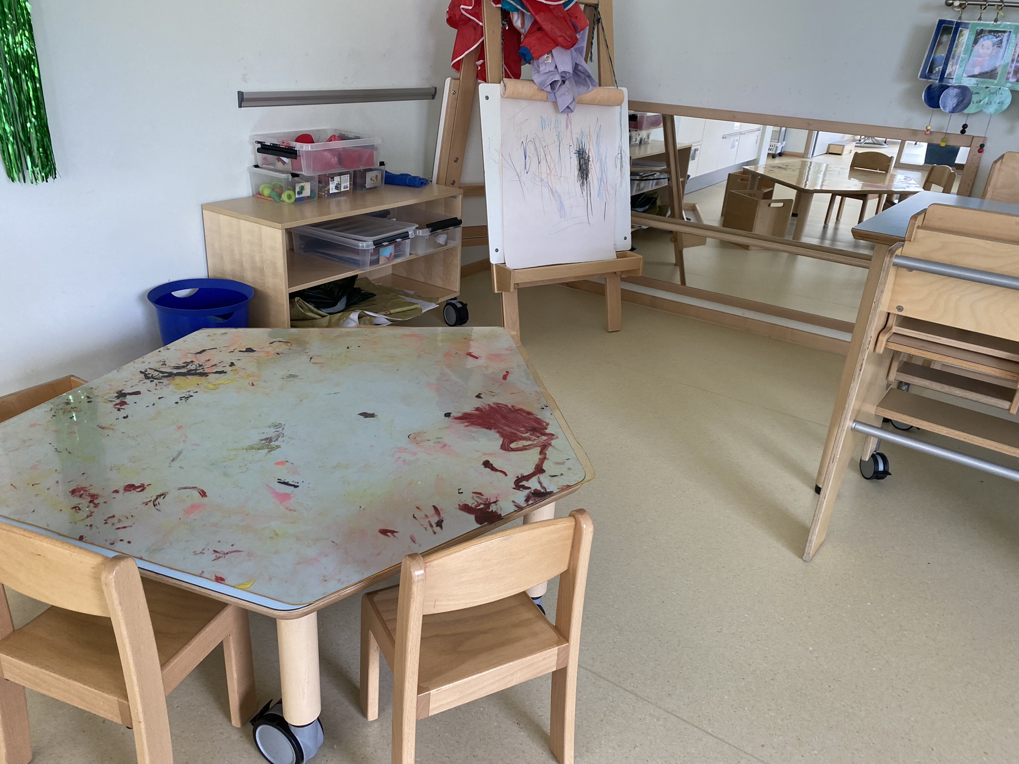 Kreativwerkstatt und Forscherbereich